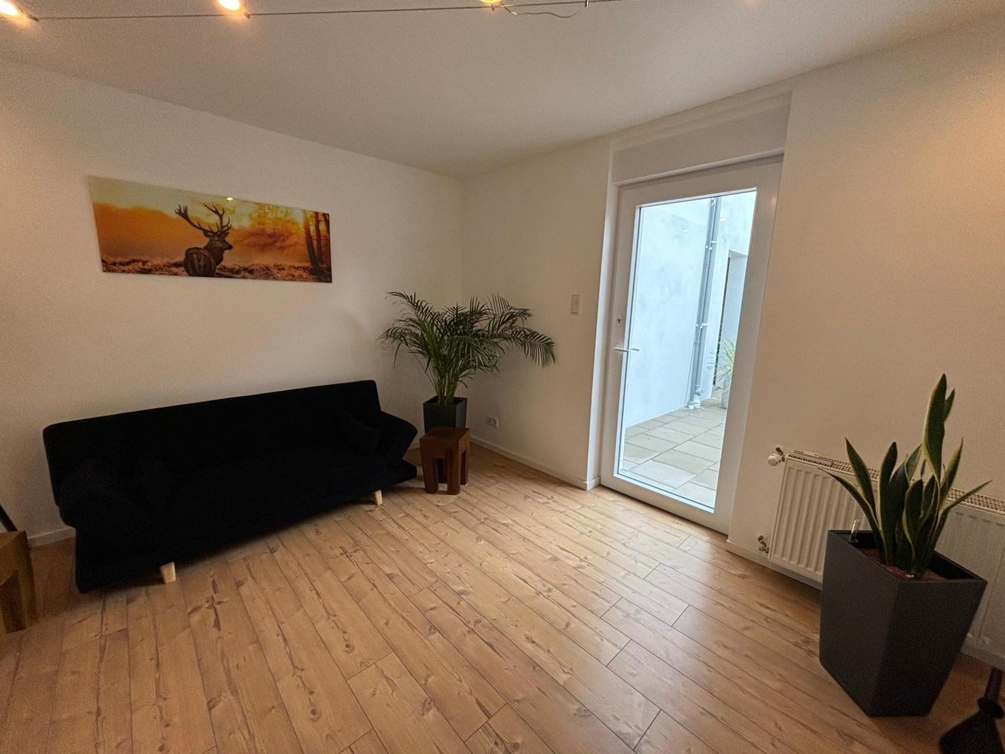 Hallgarten Rebe 11 Oestrich-Winkel Buitenkant foto